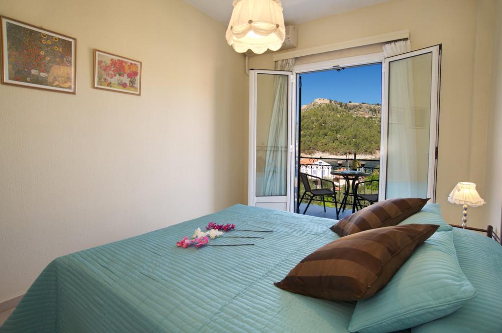 Pension Gerania Asos Room photo